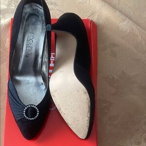 Qupid Black Heels with Circular Embellishment